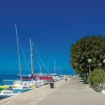 Διαμέρισμα Lovely In With Wifi *